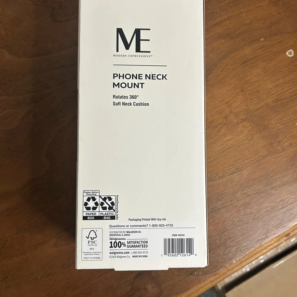 ✨HP✨NIB ME Phone Neck Mount - Picture 2 of 3